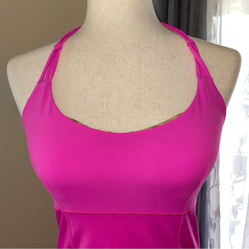 Lululemon tank top size 6 - Picture 6 of 6